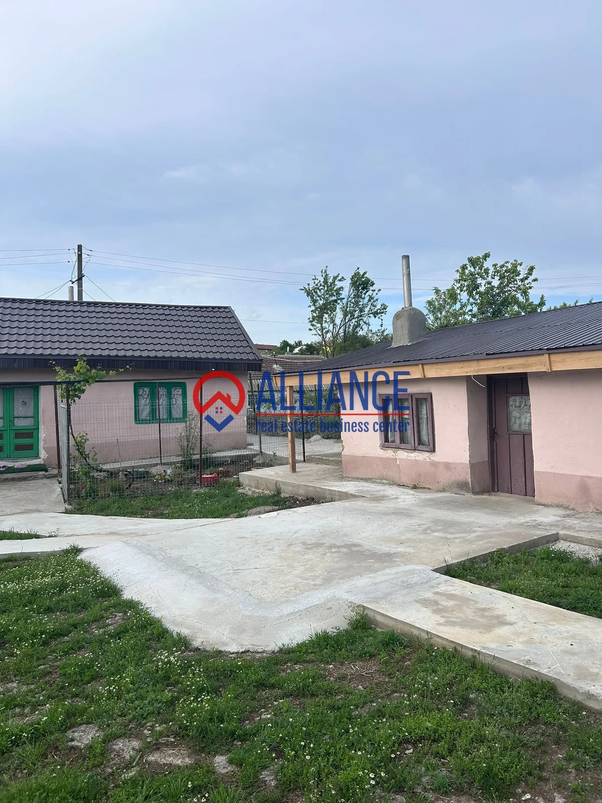 SAT CERCHEZU Casa 4 camere cu gradina! - foto 3
