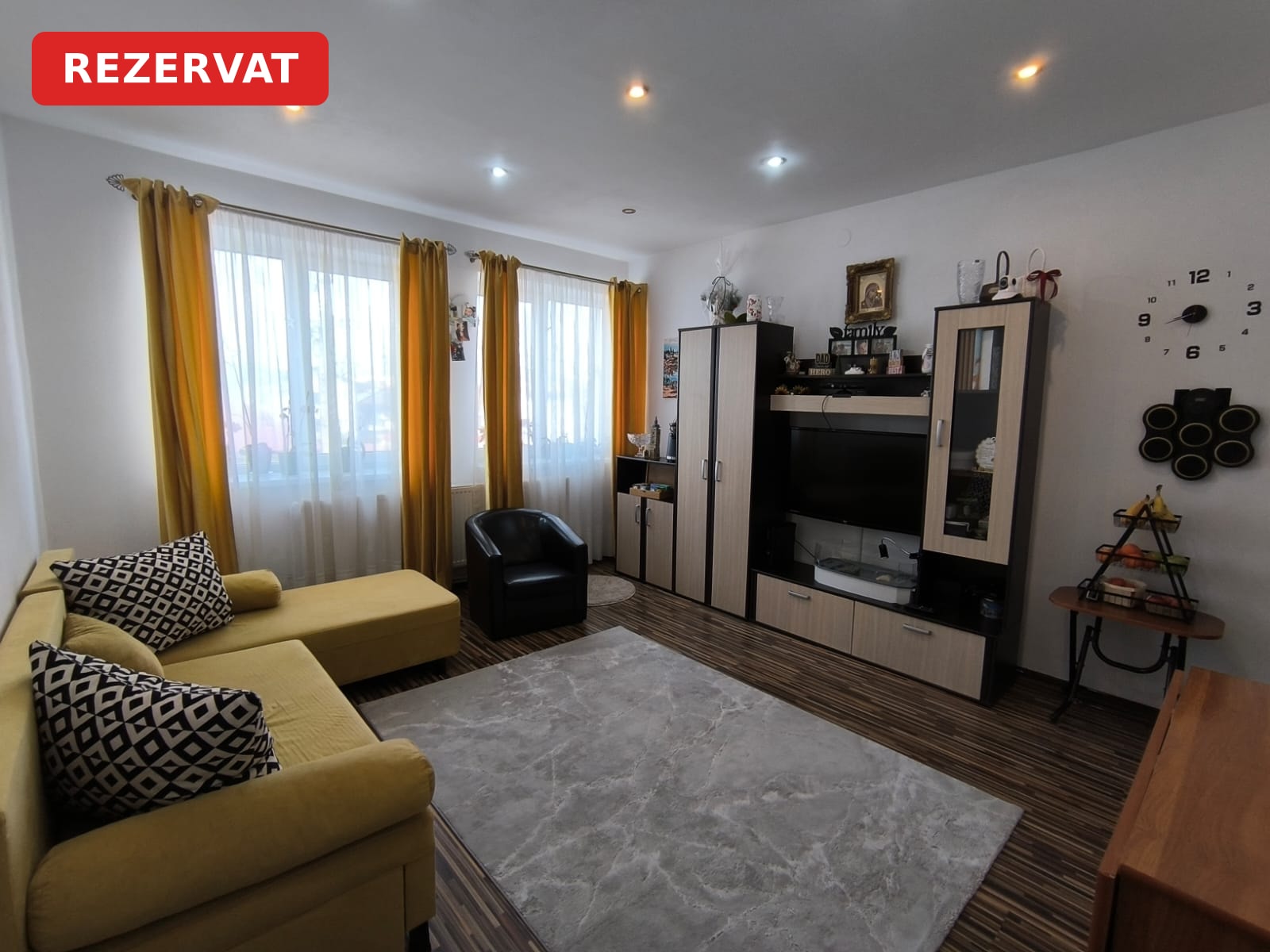 Apartament 3 Camere zonă liniștită ( Palas )( cod 12 )