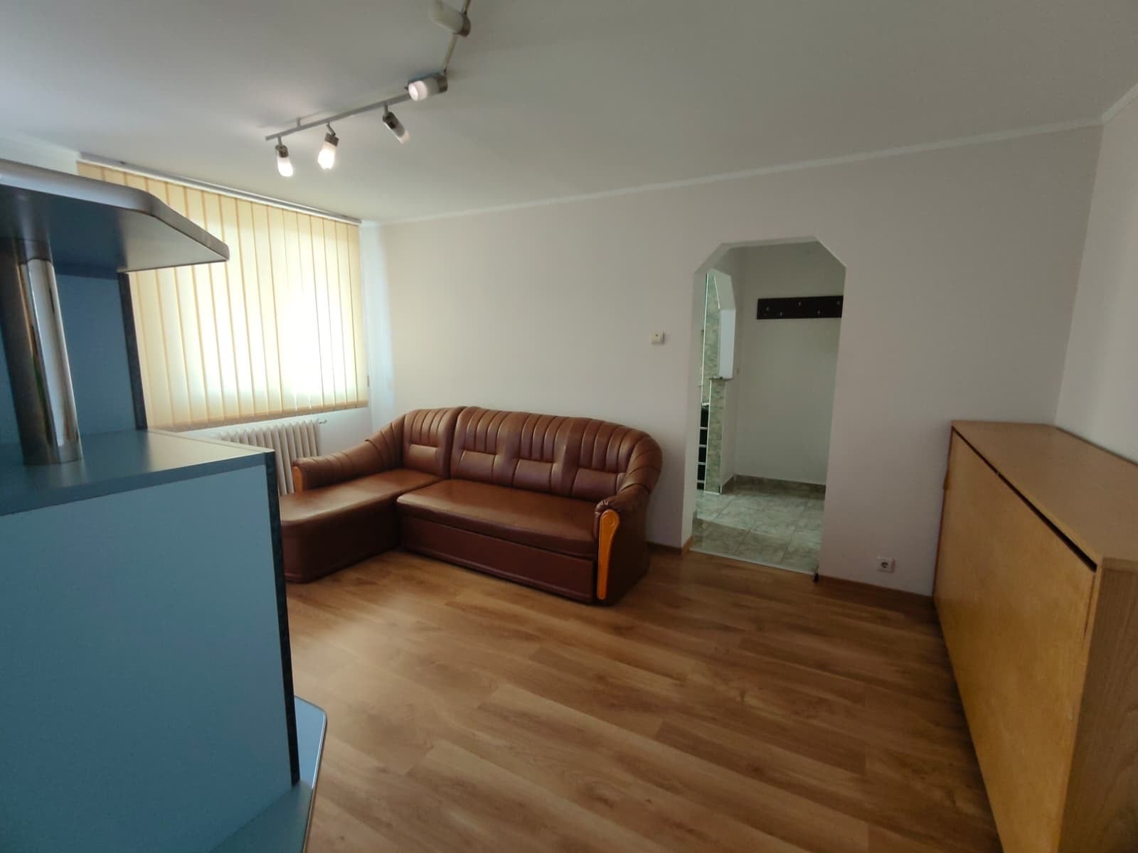Apartament cu 2 Camere de Vânzare, bloc cu Lift  | Et9 /10 | 77.000Euro - foto 7