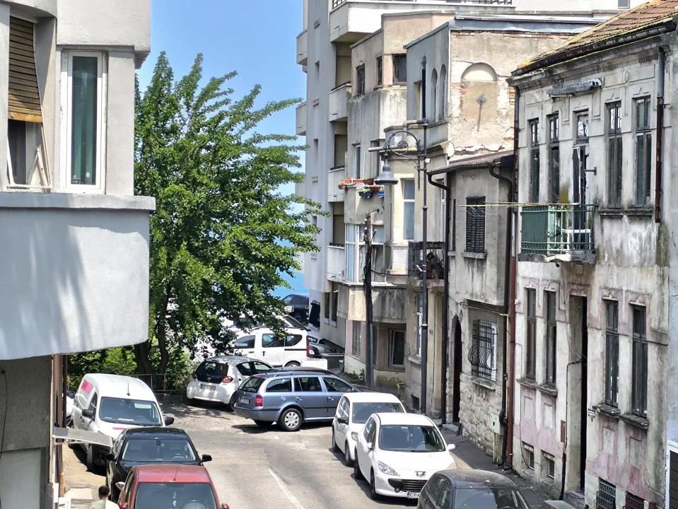 CENTRU VECHI (COD03) - Apartament boem cu terasa si balcon ! - foto 28