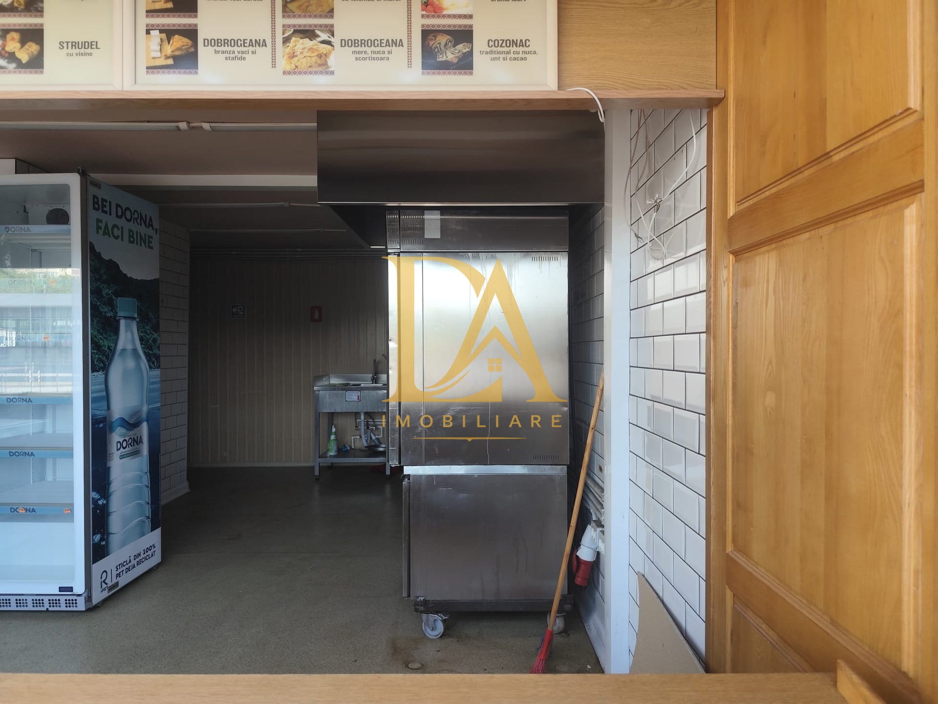 Spațiu comercial modular premium de vânzare Titan – Metrou Titan - foto 9