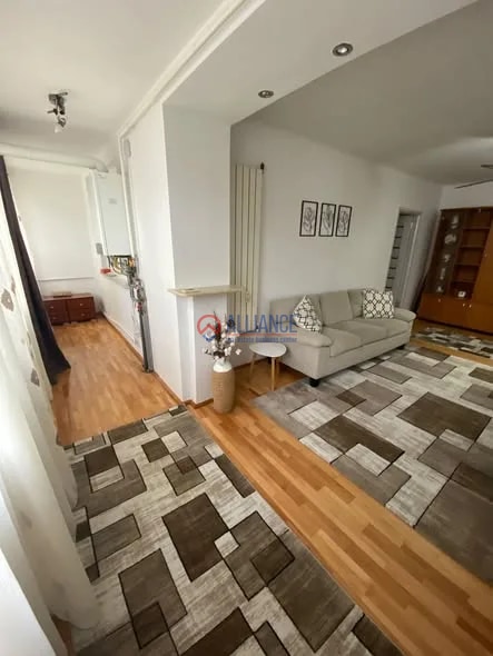 Inchiriez un apartament cu 3 camere,  Tomis 1, langa Spitalul Judetean Constanta. - foto 3