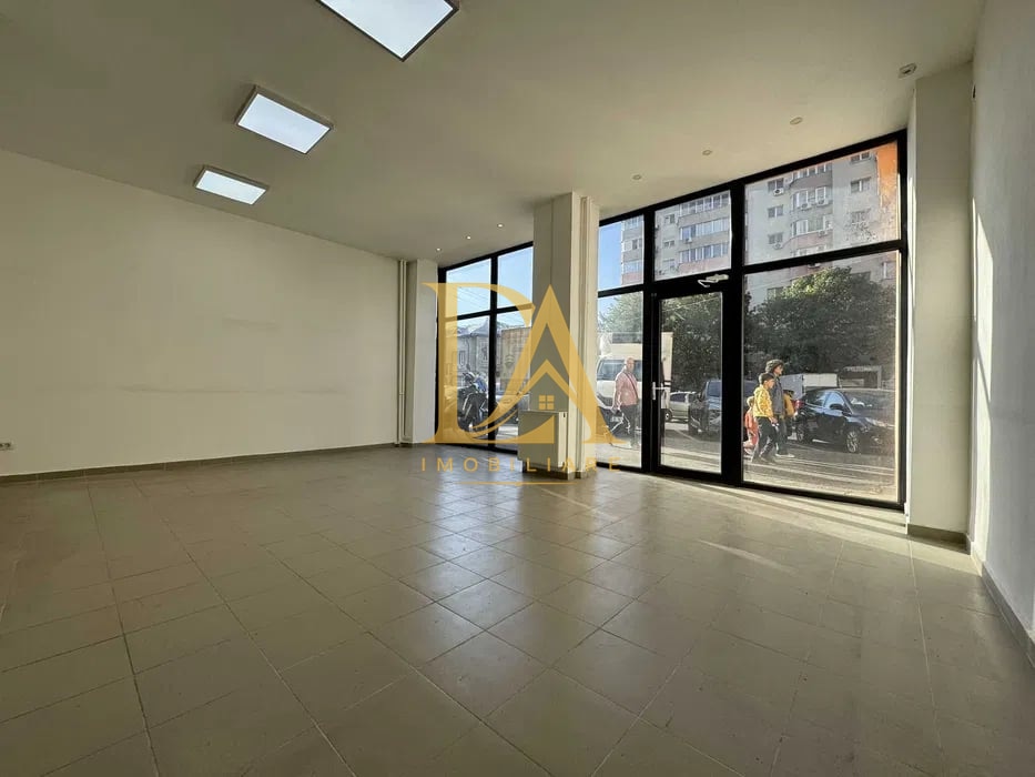 ȘTEFAN CEL MARE – VIITORULUI  100 MP | VITRINĂ 7 ML | 27 KW TRIFAZIC - Imagine principala