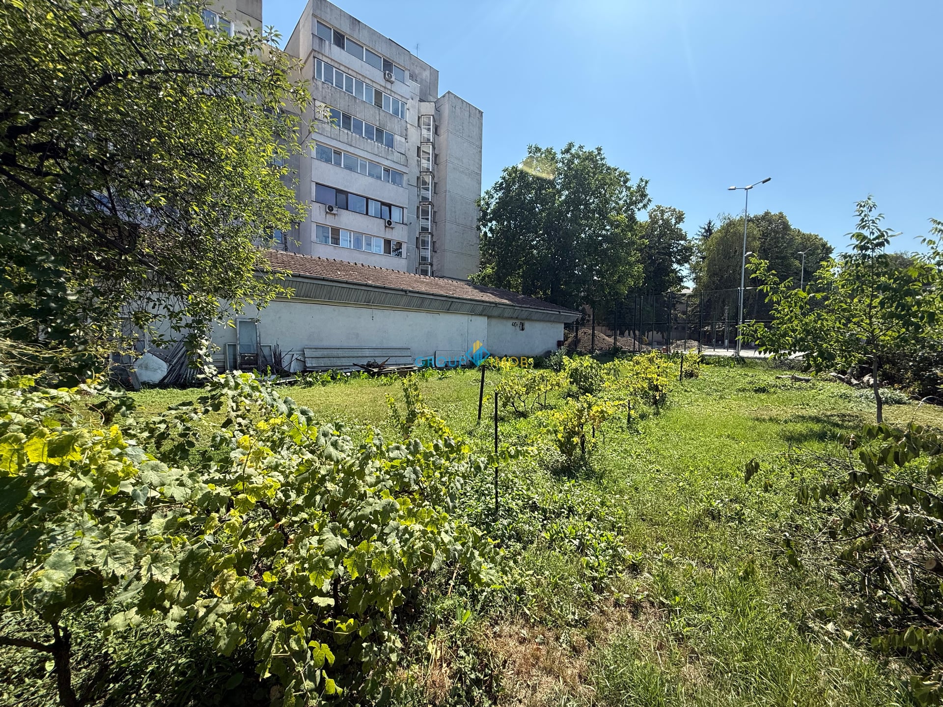 Casa+teren 2179 mp in Centru Bacau - foto 8