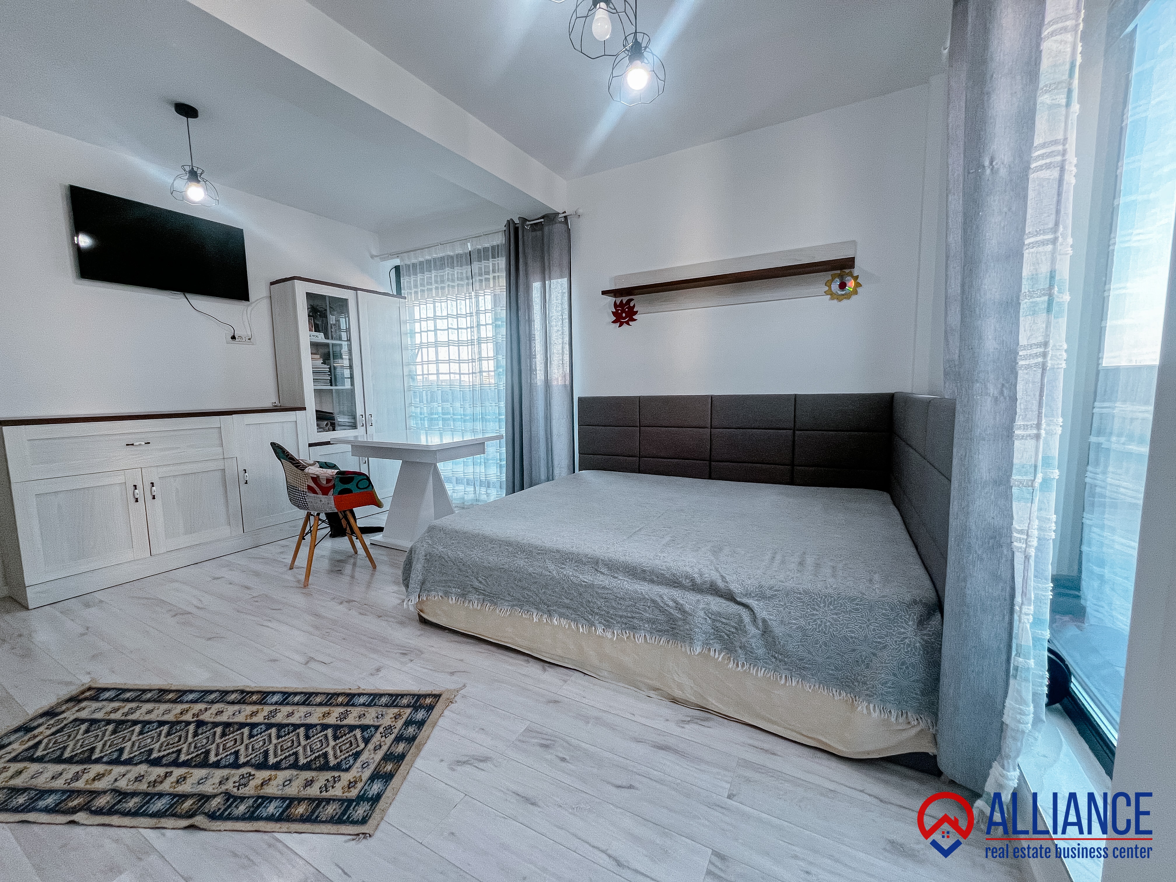 Palazu Mare(COD 05) - Apartament 3 camere| Parcare acoperită | Lac