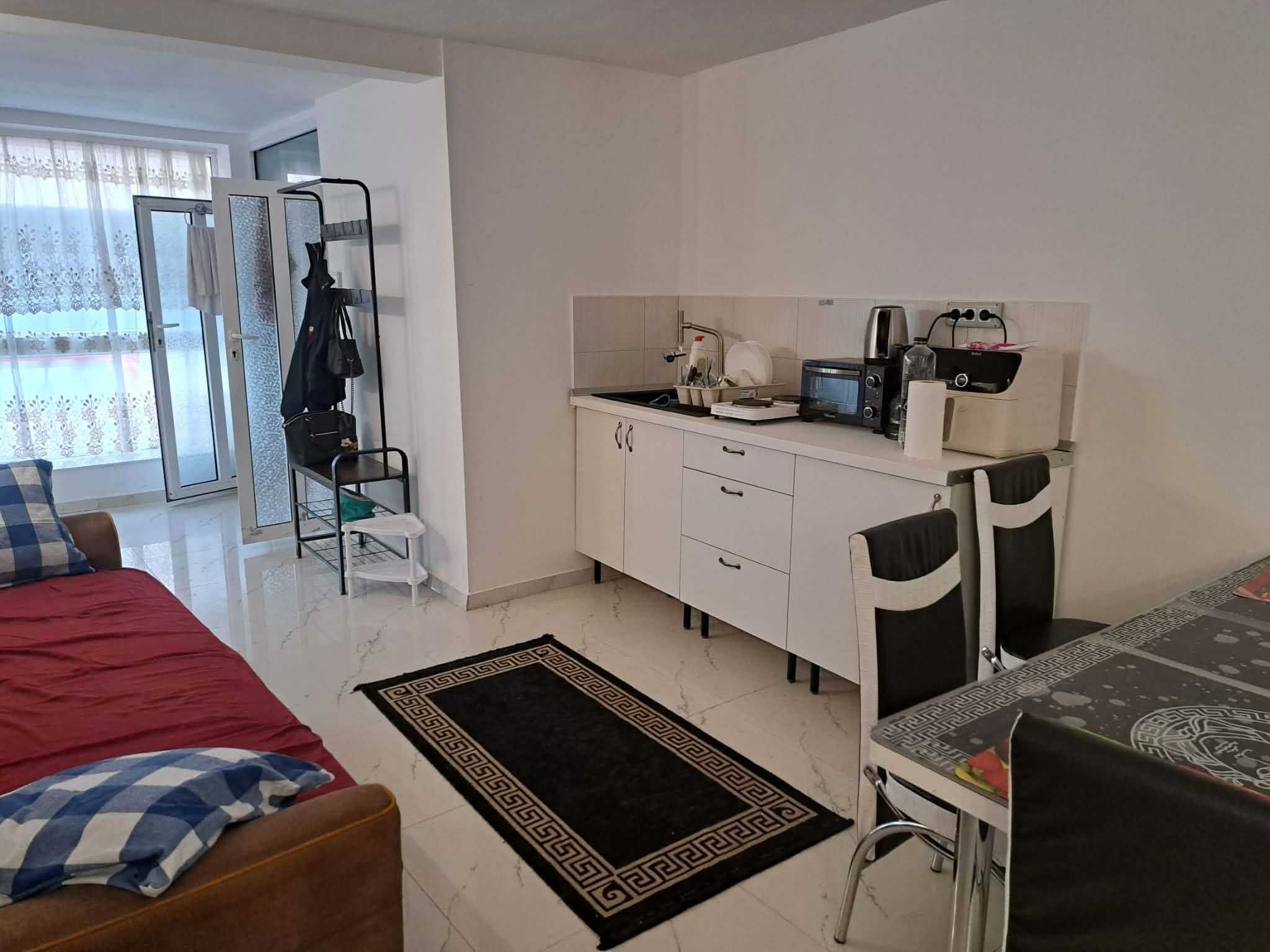 Inchirieri apartamente in vila - foto 8