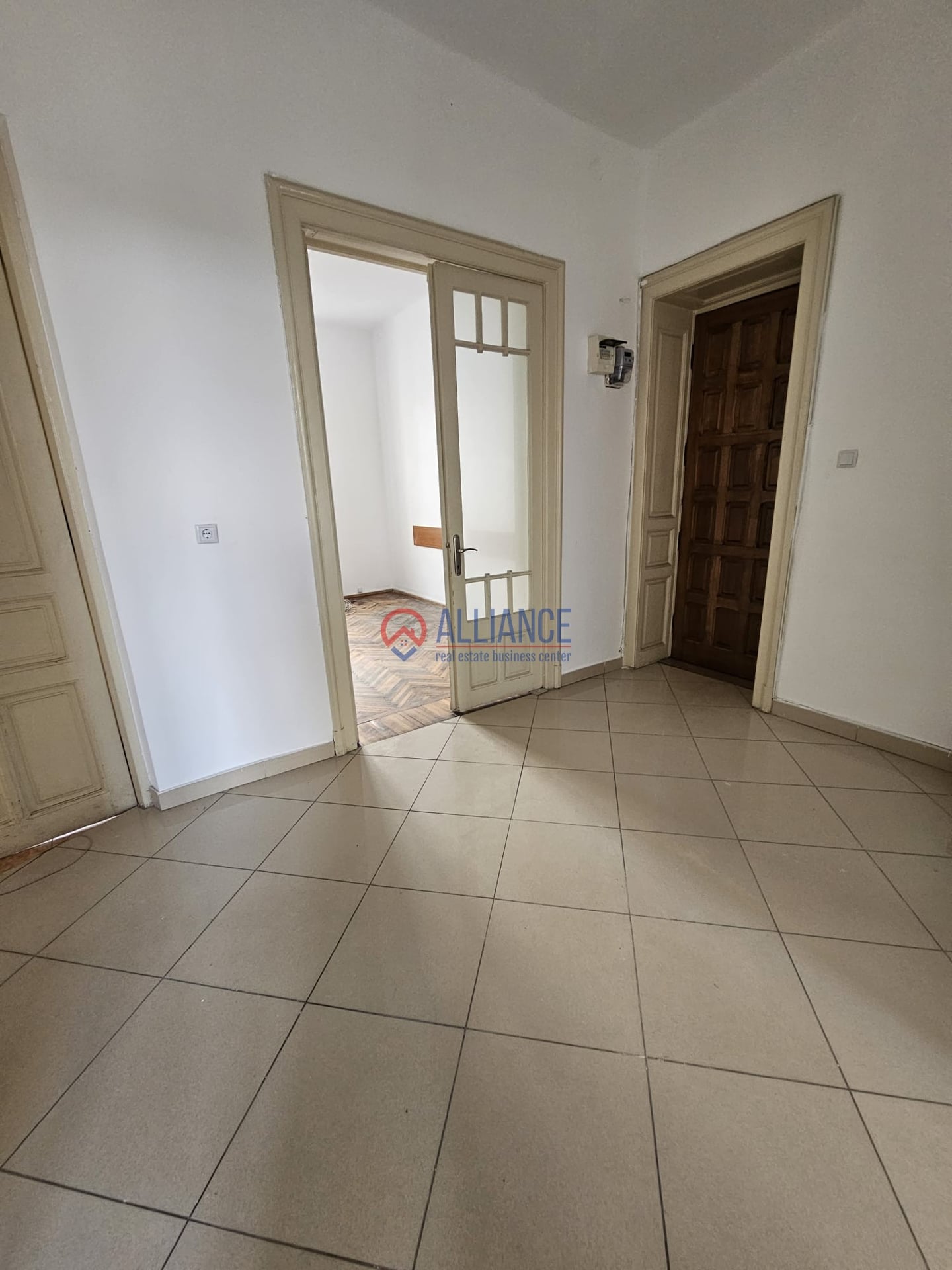 CENTRU - spatiu de birou disponibil imediat! - foto 5