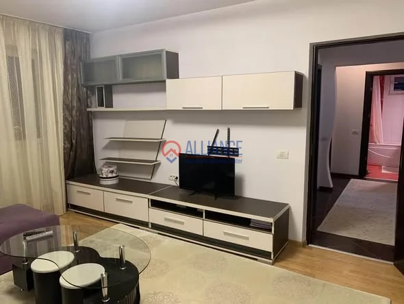 Inchiriez pe termen lung apartament 2 camere , bucatarie, baie si balcon, zona Tomis Nord - Rovere - foto 2