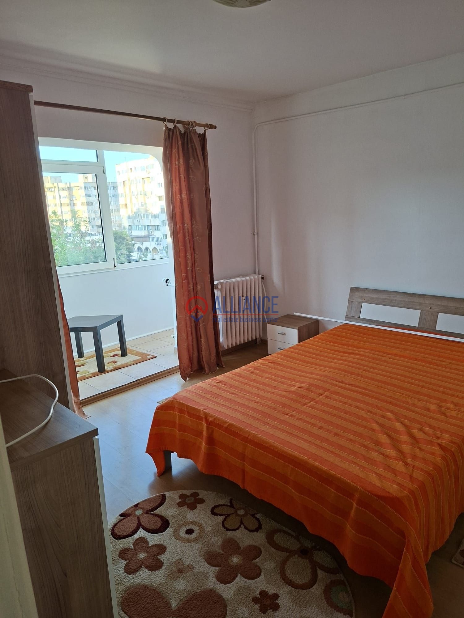 Inchiriez apartament 2 camere, decomandat, Trocadero - foto 6