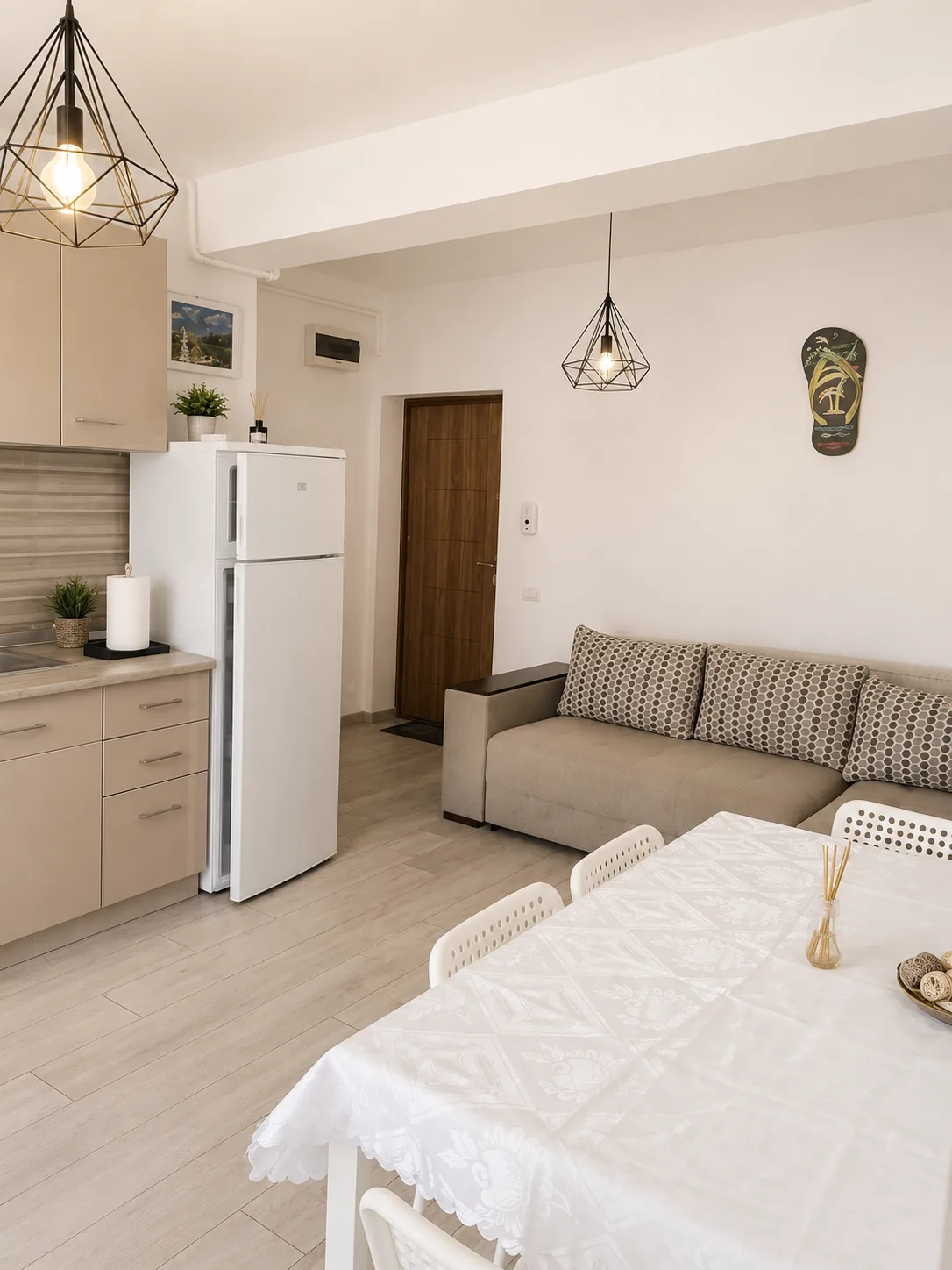 Apartament 2 camere de vanzare - (COD10) TABARA NAVODARI - foto 3
