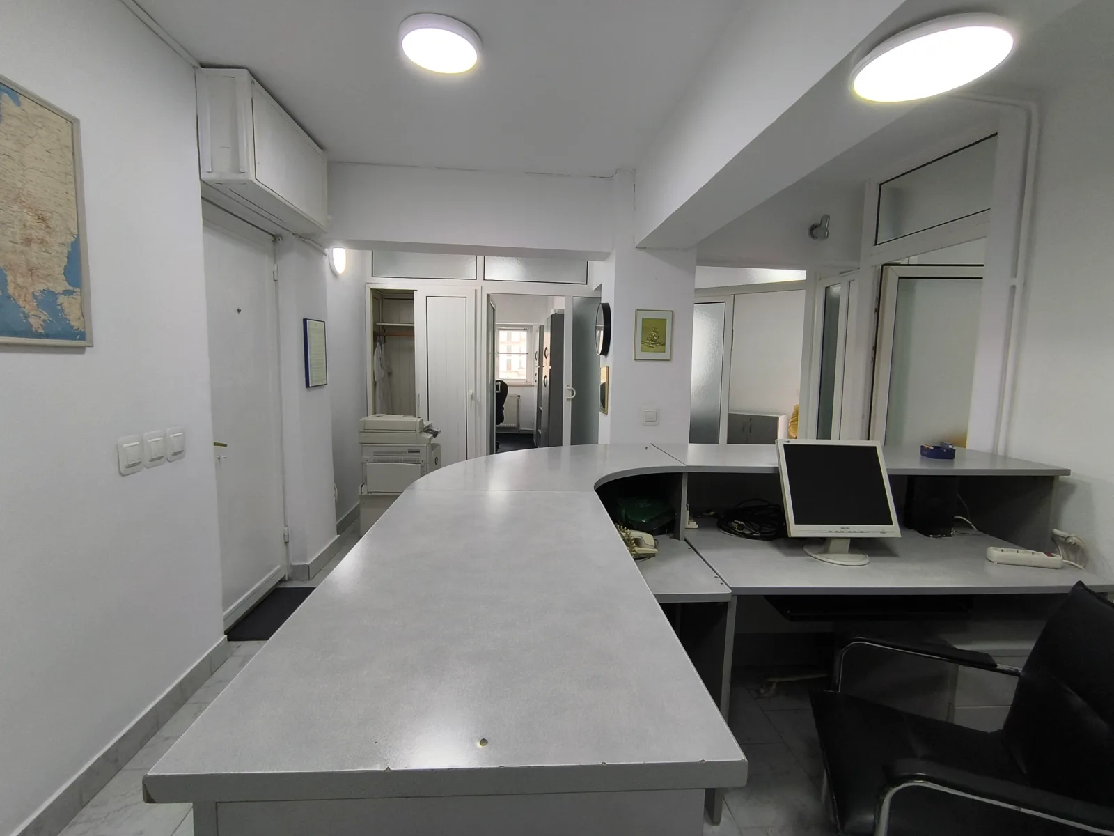 PENINSULA (cod03)- Birouri luminoase , mobilate si parcari ! - foto 2