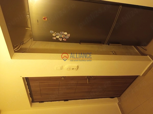 Inchiriez apartament 2 camere - foto 6