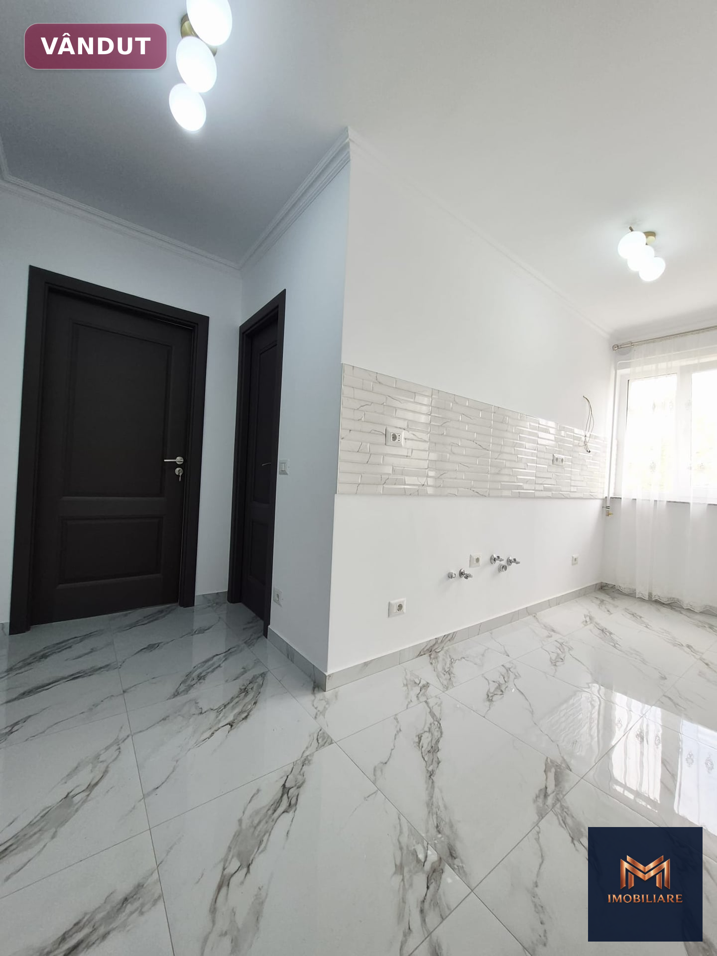 Apartament 2 camere SD ultimul etaj zona centrala_Est Clinic