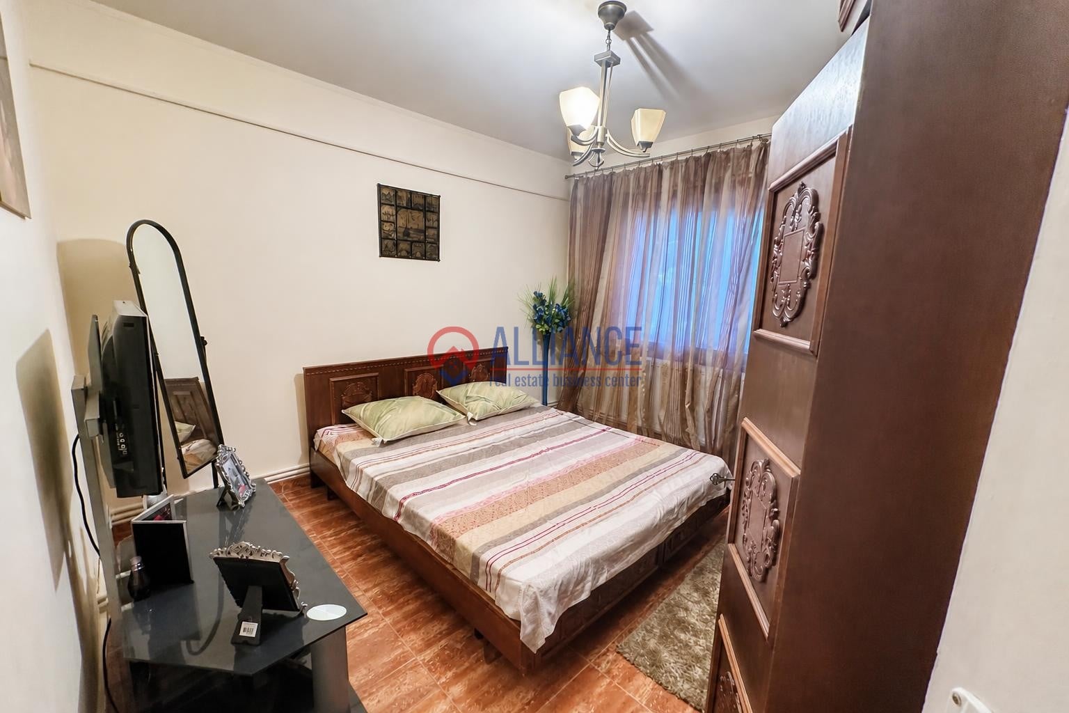 Apartament de vânzare, 3 cam, zona casa de cultură, 75mp - foto 4