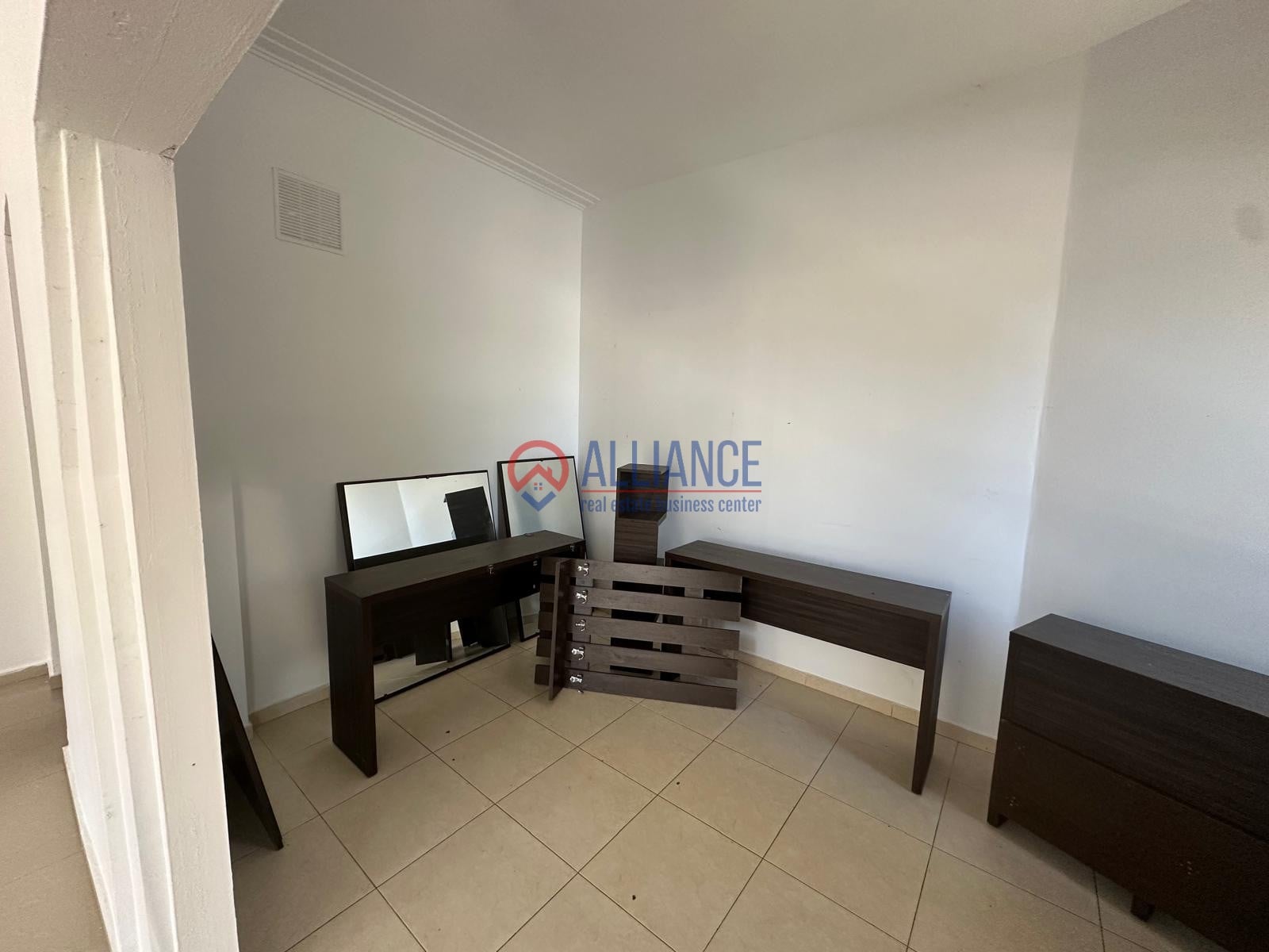 Închiriez spatiu comercial pe Mircea, Stradal, 60 mp - foto 3