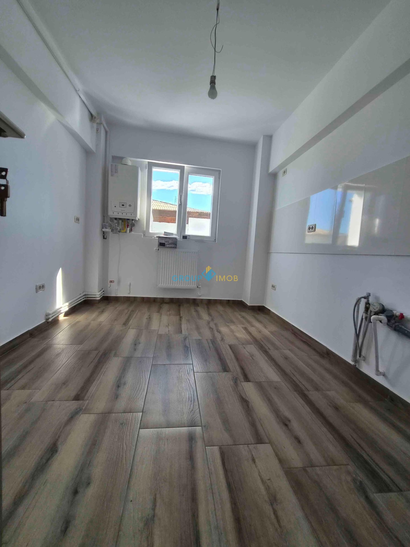 Apartament 3 camere decomandate, renovat complet str. Mioriței - foto 10