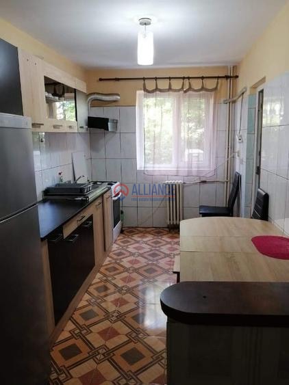 Apartament cu 2 camere decomandat în Tomis Nord - foto 2
