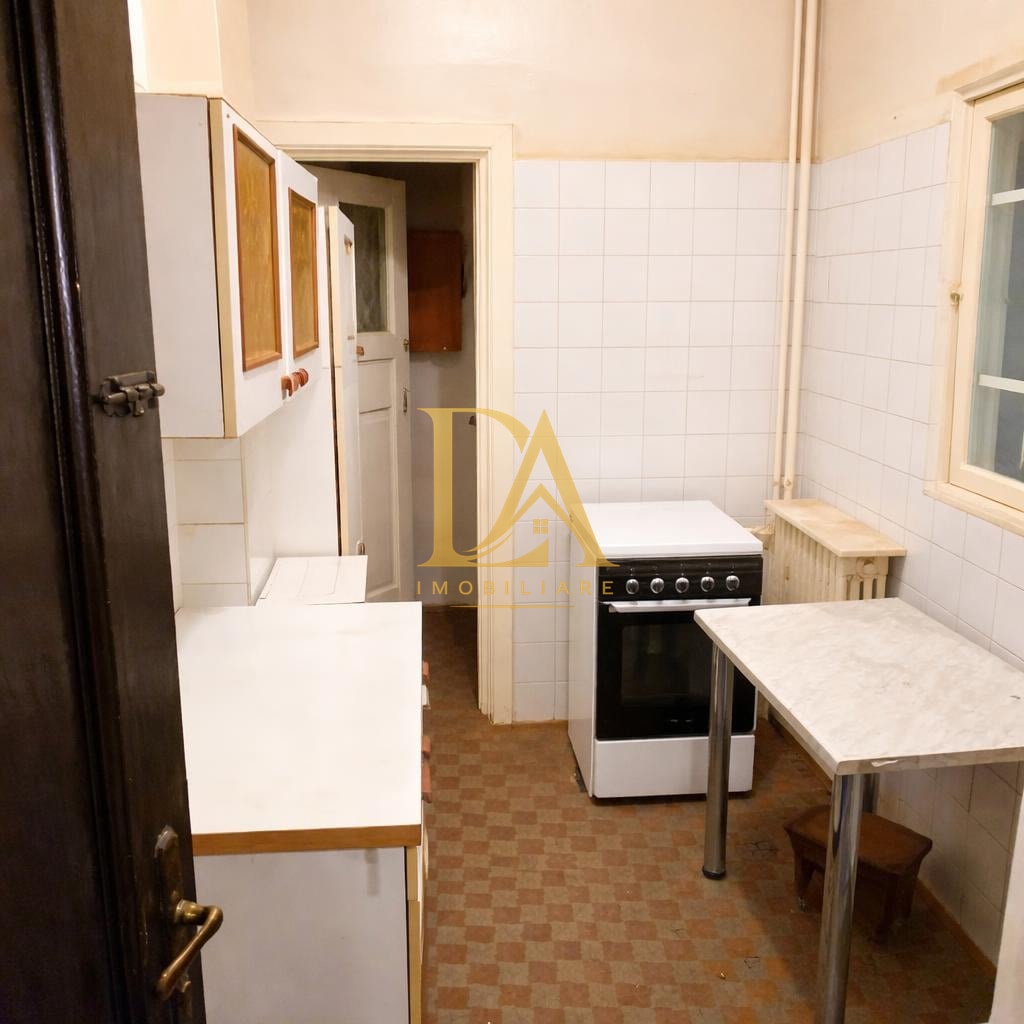 ANUNȚ BOMBĂ – 2 CAMERE ULTRACENTRAL | VIS-A-VIS DE SALA PALATULUI - foto 3