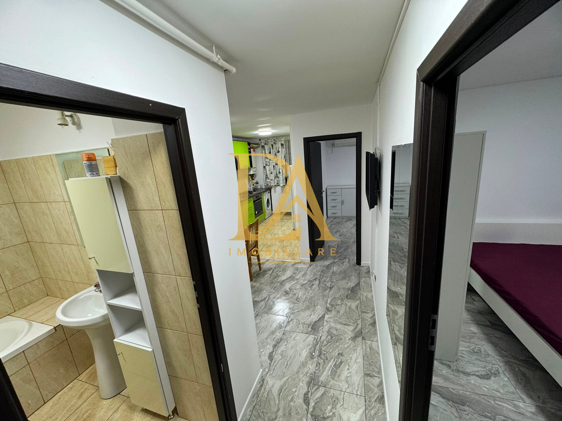 Apartament 2 camere (compartimentare tip 3 camere) Bloc 2012 Etaj 1 - foto 8