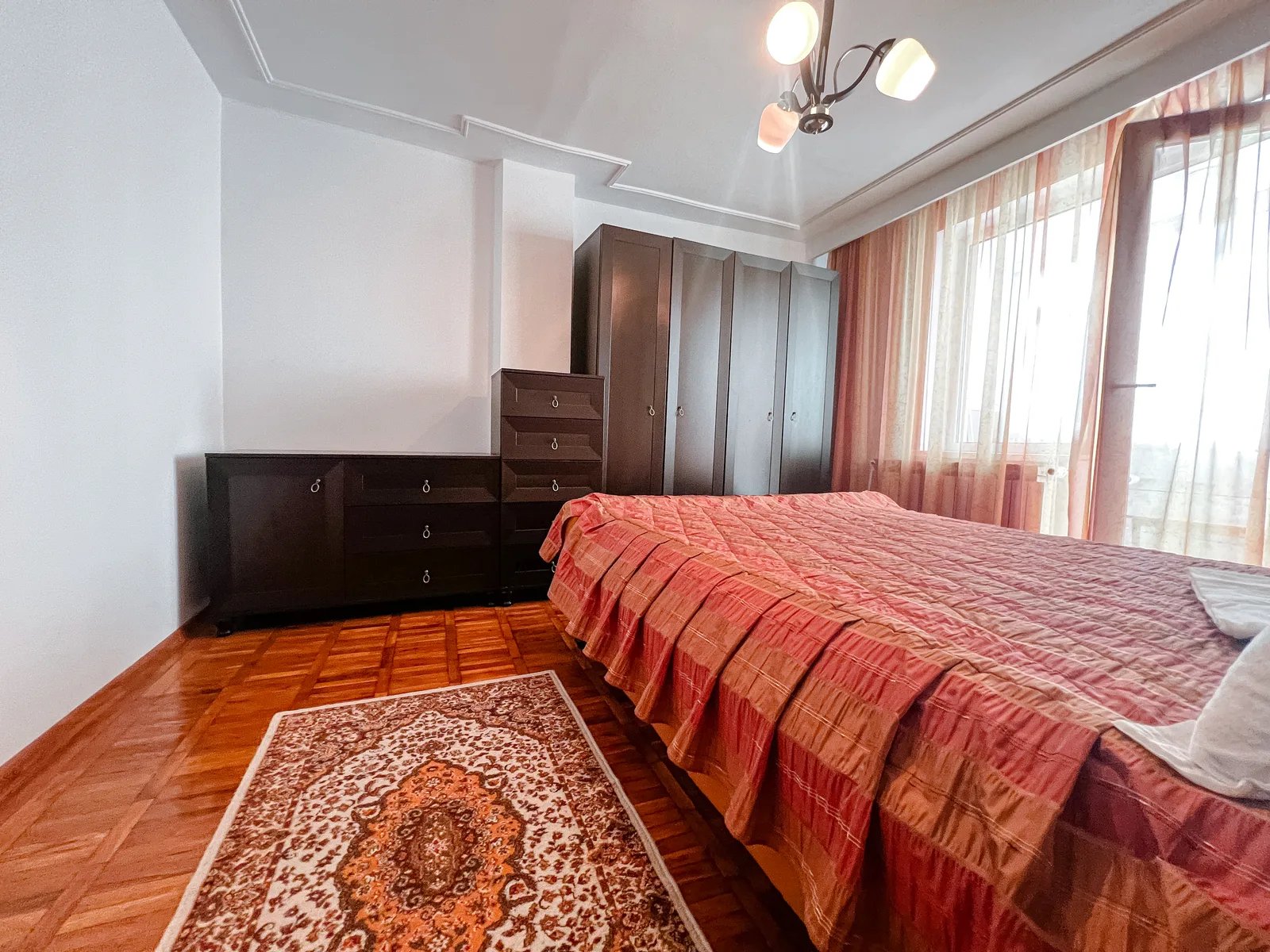 GARA(COD 05) - Apartament 3 camere spațios, complet mobilat și utilat - foto 7