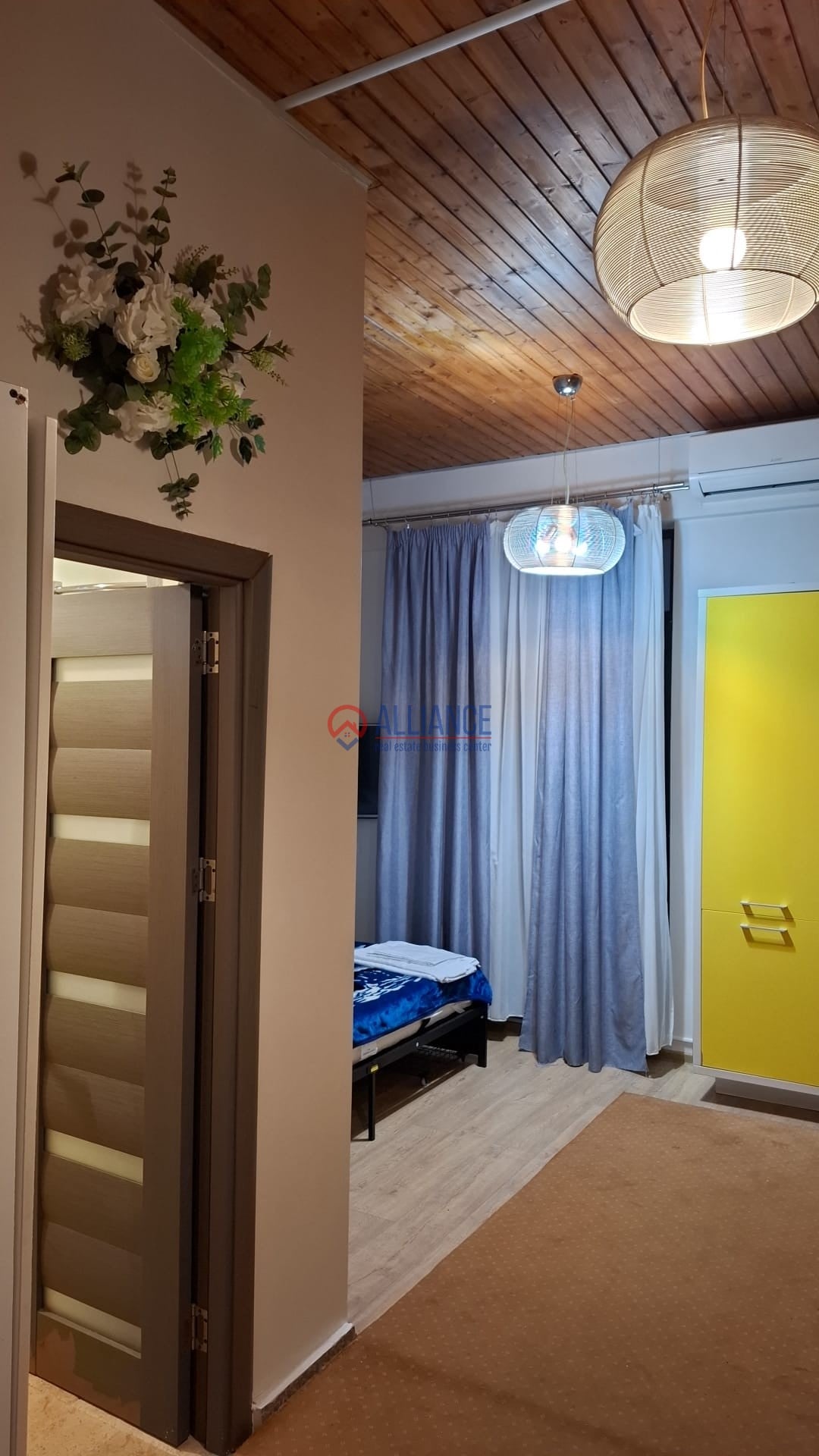 Garsonieră în Central, complet mobilată, cu parcare - foto 3