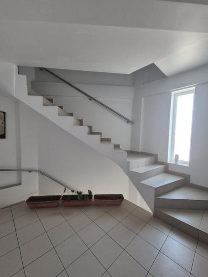 Spațiu comercial, de 145 mp, în Stadion - foto 10
