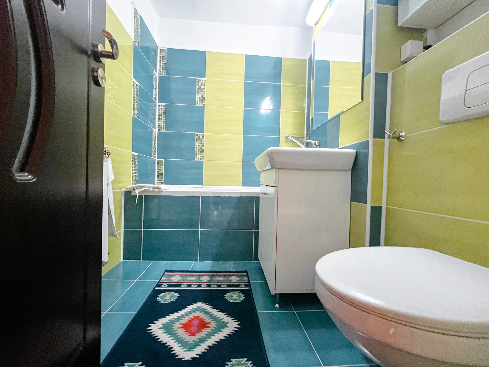 GARA(COD 05) - Apartament 3 camere spațios, complet mobilat și utilat - foto 18