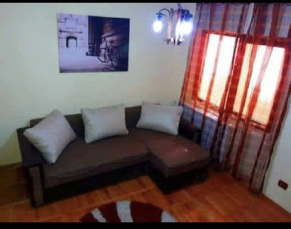 Casă de inchiriat Trocadero - foto 2