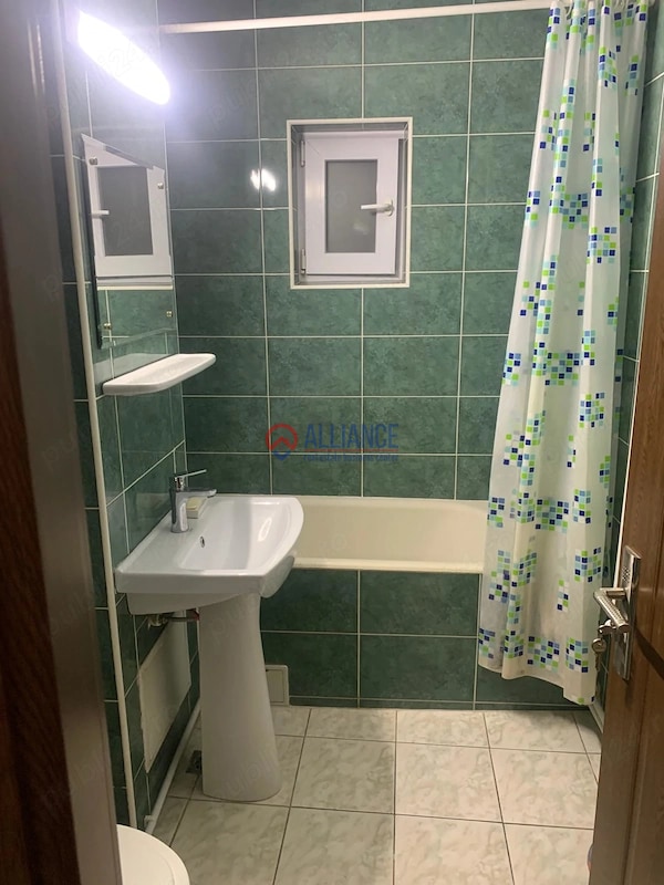 Inchiriez apartament 2 camere, zona Trocadero, 50 mp, centrala proprie - foto 8