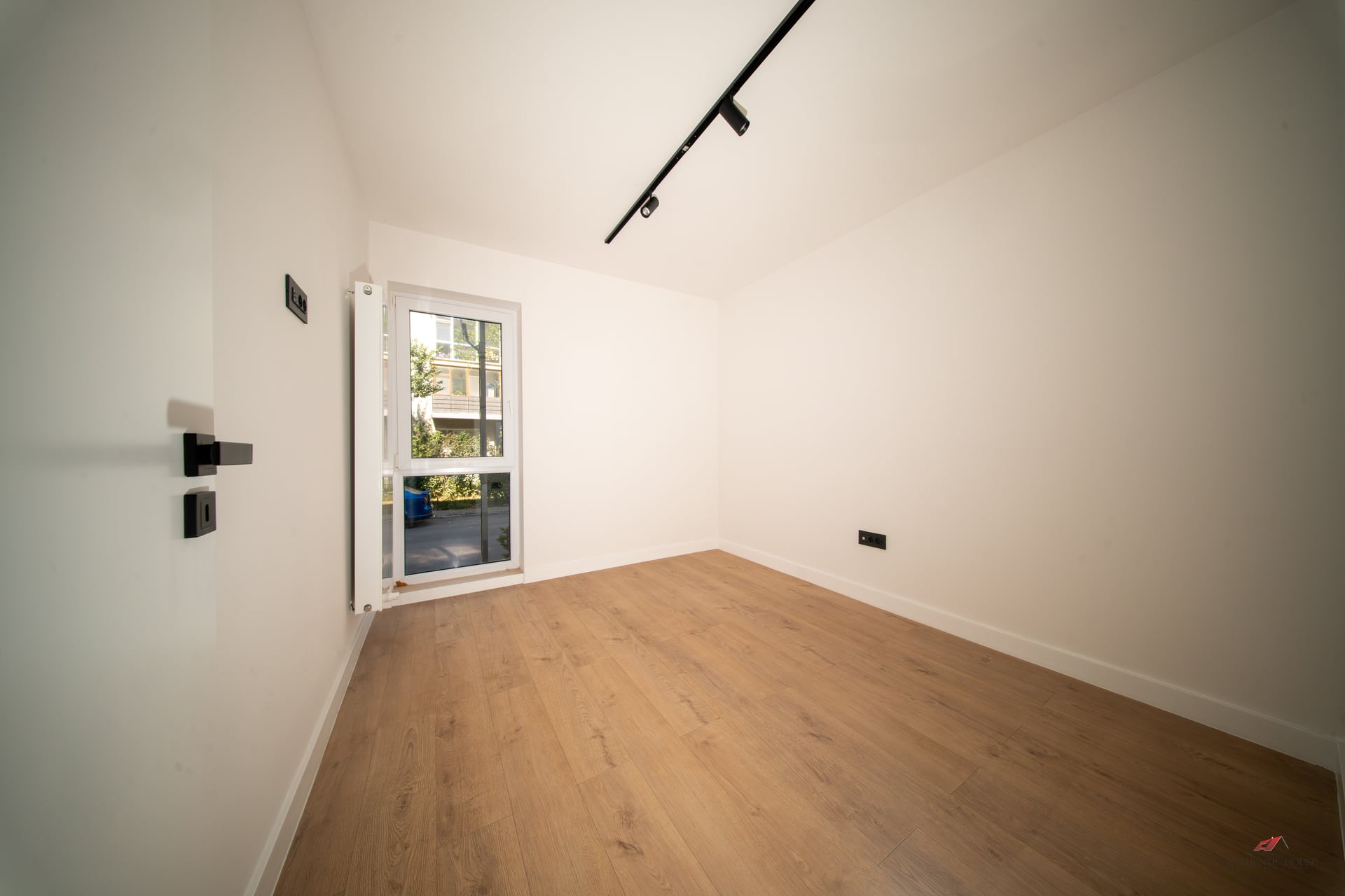 De inchiriat - Maurer Tomis Plus spatiu pentru birouri 144mp - foto 17