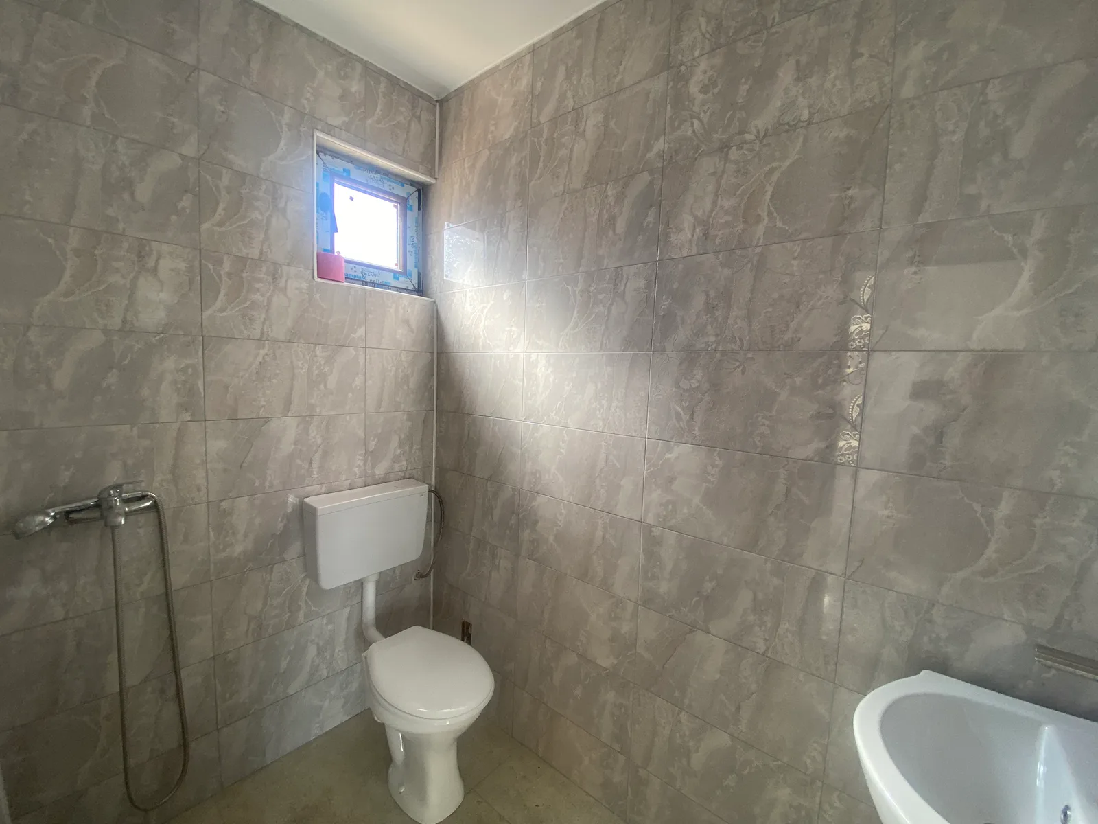 VALU LUI TRAIAN(COD 07) -Casa P+M 5 camere cu teren de 300 mp - foto 20