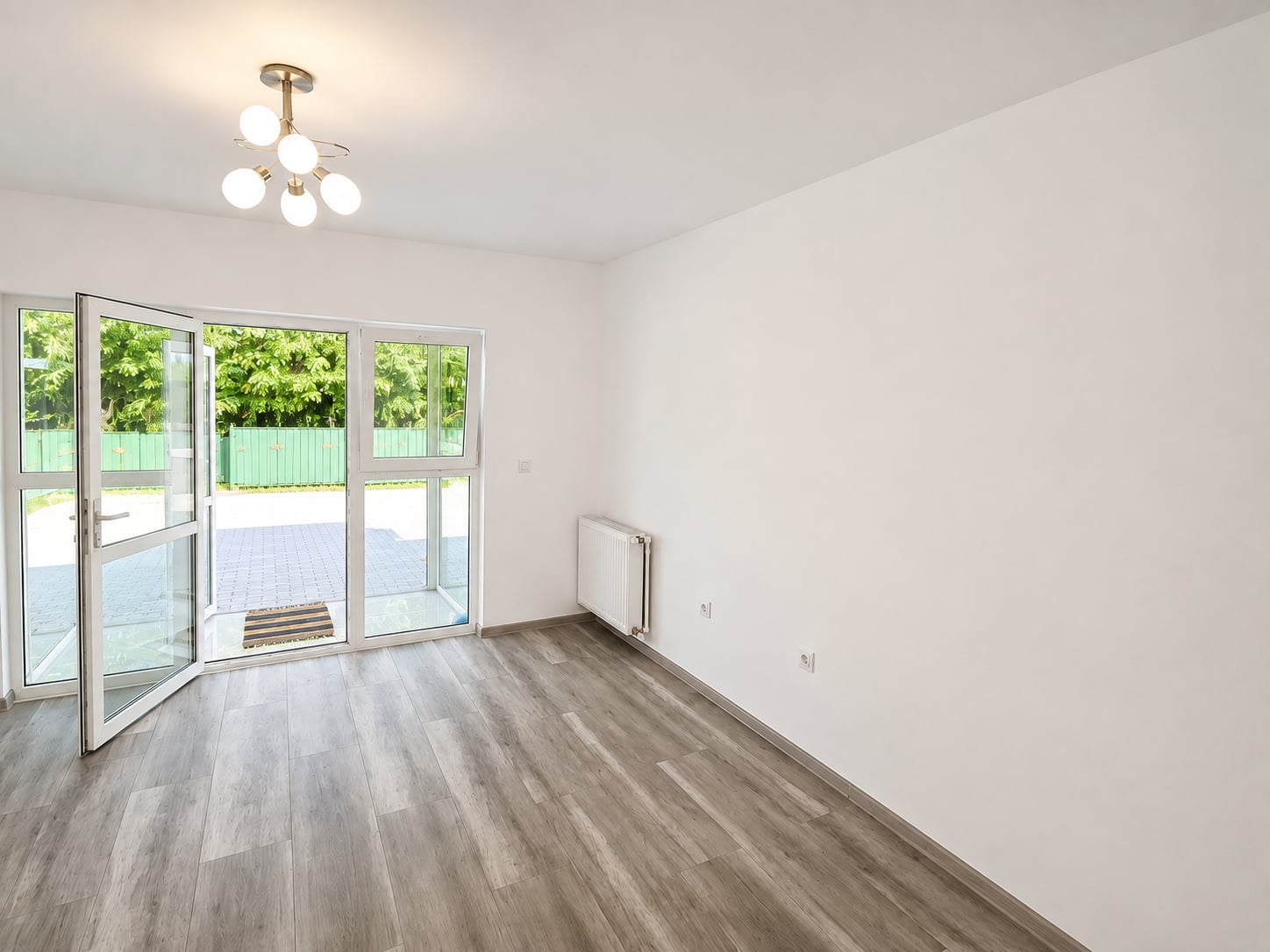 Garsonieră de vânzare, 30 mp, Zona Piața Centrală, curte privată/loc de parcare - foto 10