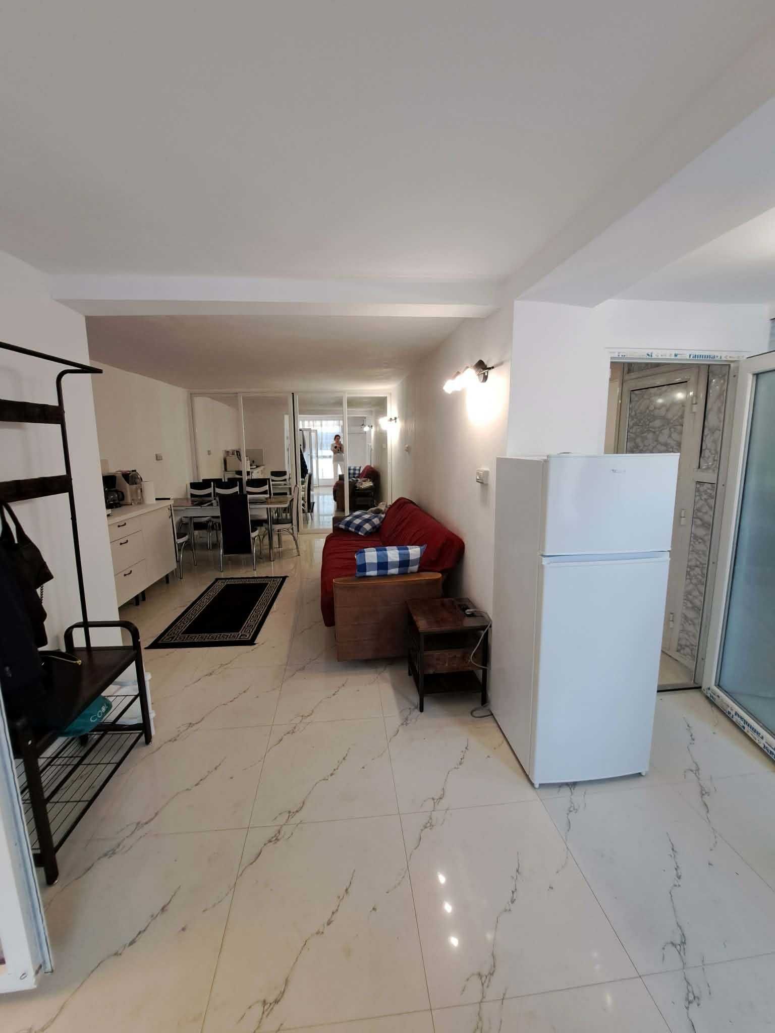 Inchirieri apartamente in vila - foto 2