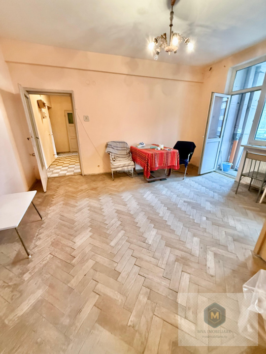 Metrou Lujerului - ap. 3 camere - necesita renovare completa - foto 14
