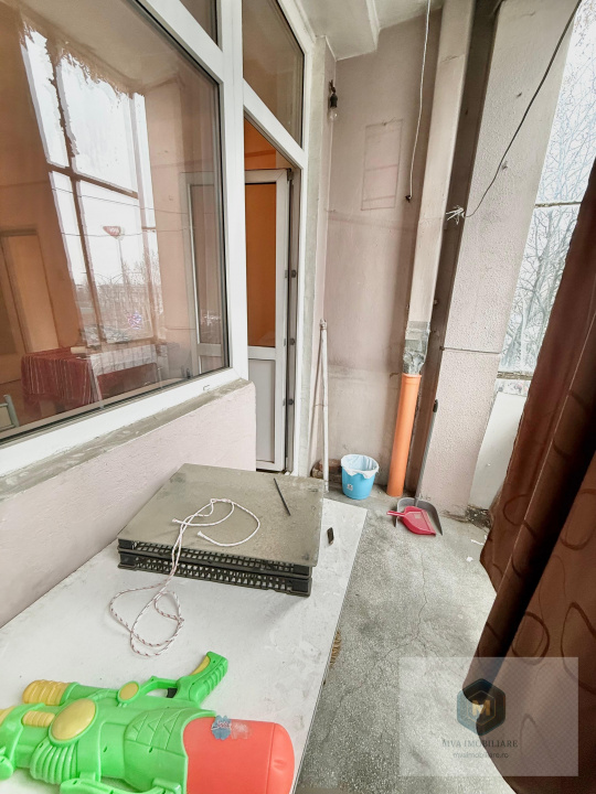 Metrou Lujerului - ap. 3 camere - necesita renovare completa - foto 8