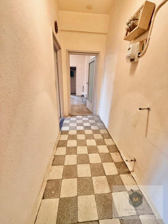 Metrou Lujerului - ap. 3 camere - necesita renovare completa - foto 5