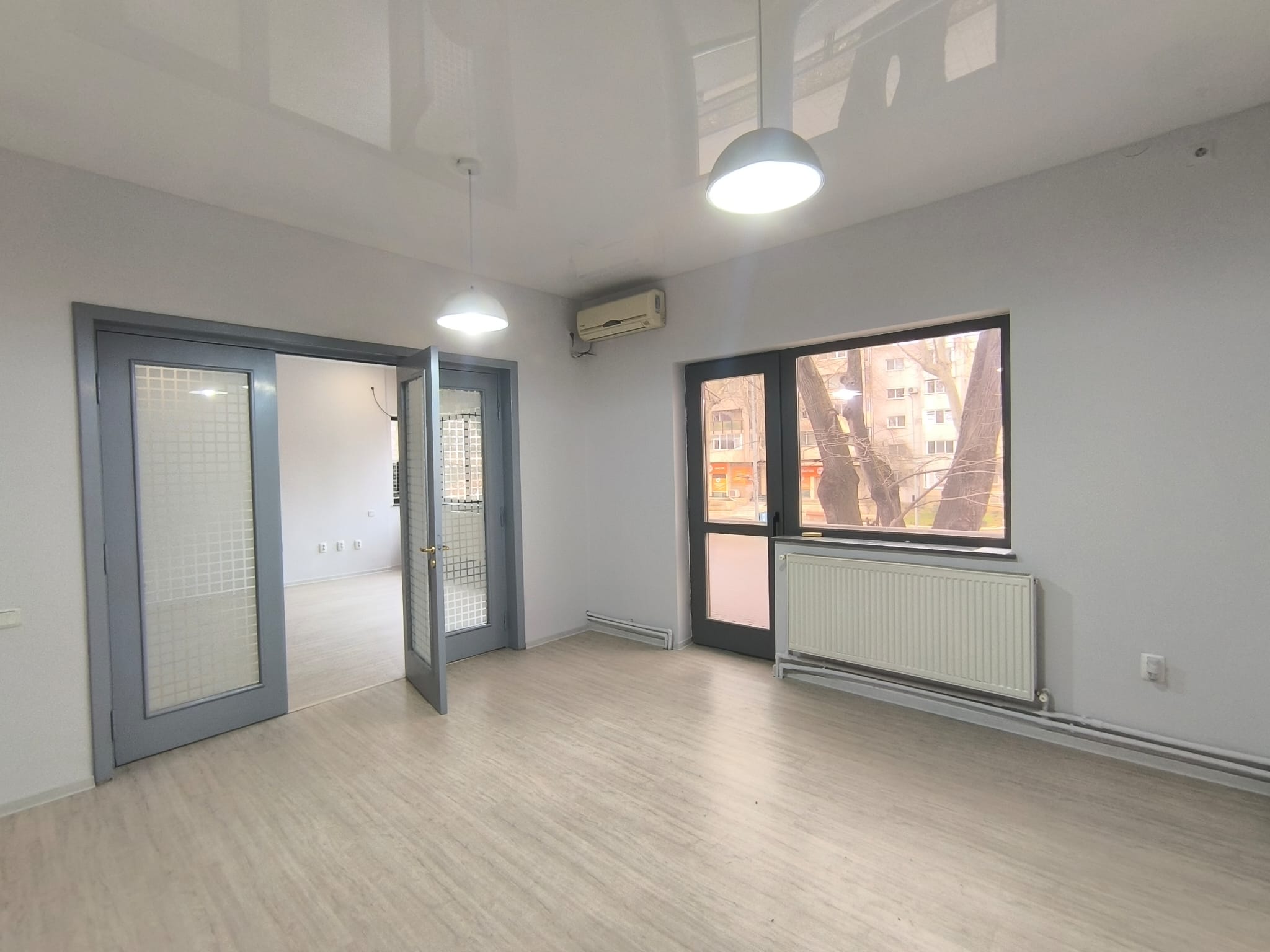 Capitol Bulevardul Mamaia Vila D+2E+M - foto 15