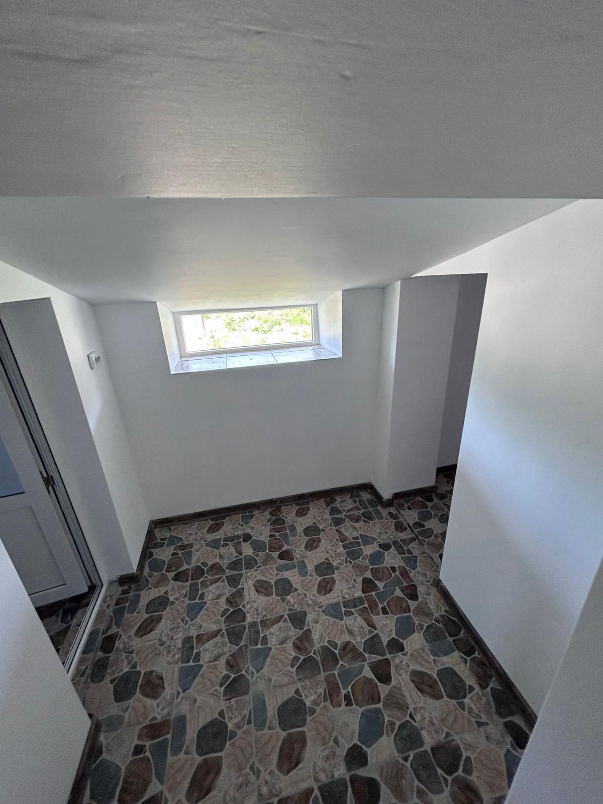 SAT CERCHEZU - Casa renovata complet si gradina - foto 5